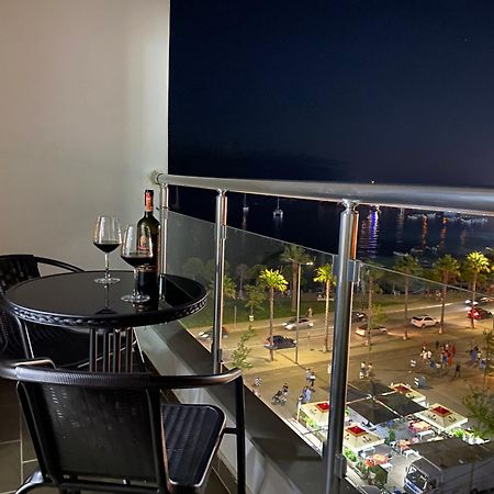 Redona Apartament Vlore Luaran gambar